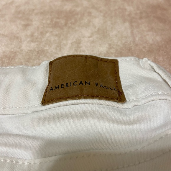 American Eagle midi white demin shorts - Picture 4 of 4